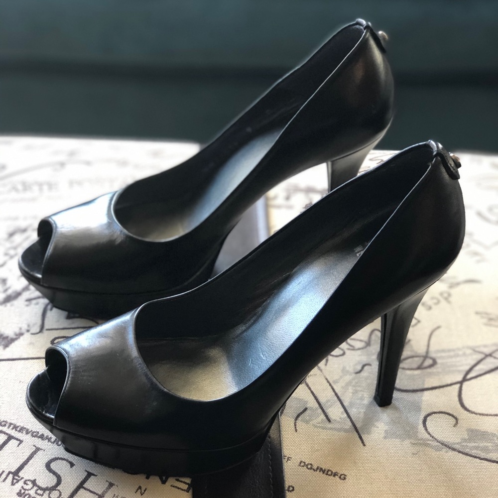 Stuart Weitzman Stage Black Platform Peep Toe Pump